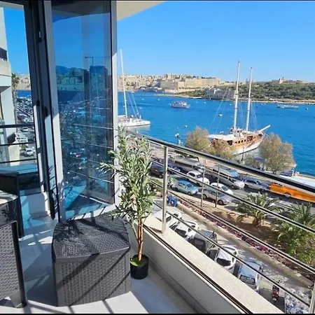 Modern Sea View In Sliema Sv4 Appartement